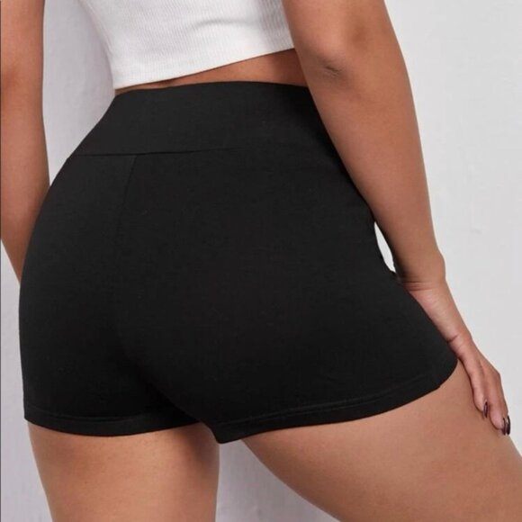 Wide Waistband Biker Shorts - Picture 3 of 3